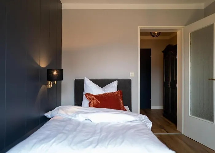 Schmiedhubers Hotel 2*